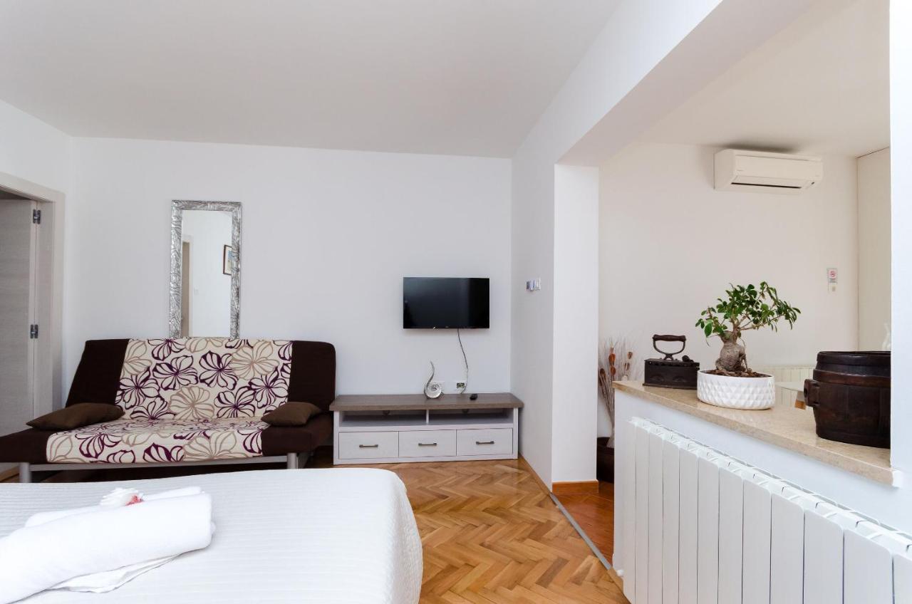 רוביני Apartment Zdenko מראה חיצוני תמונה